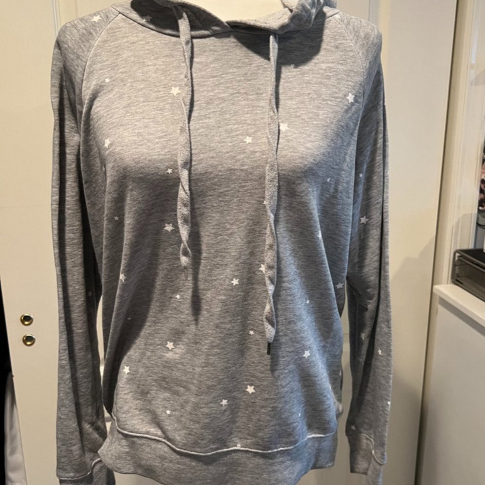Z Supply Pullover Gray with Star Hoodie, Size Med